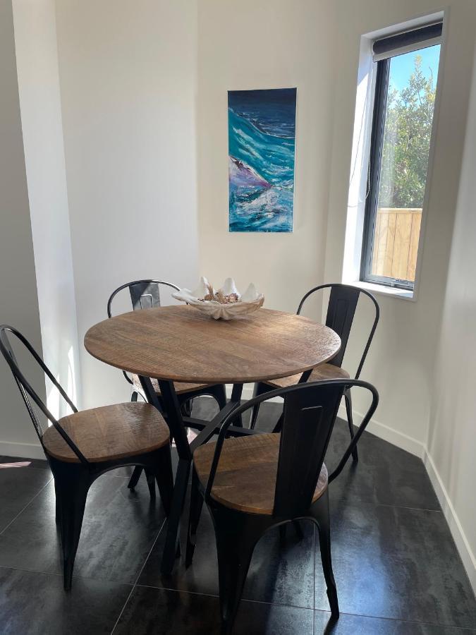 Atahu Bed & Breakfast Porirua Eksteriør bilde