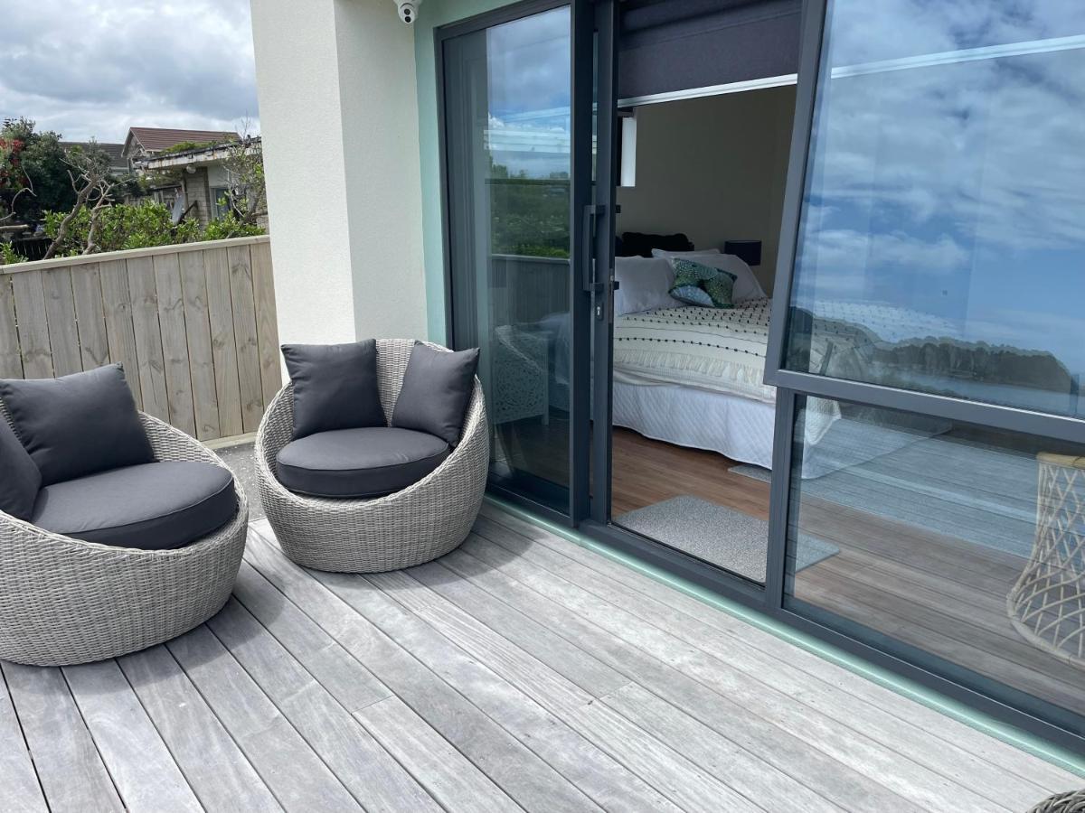 Atahu Bed & Breakfast Porirua Eksteriør bilde